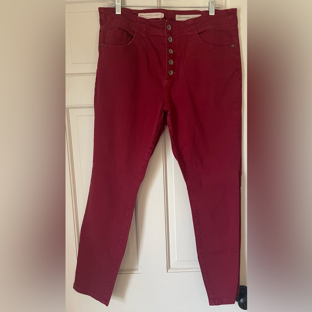 Pilcro button up skinny jeans.